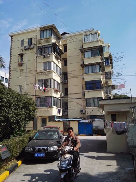 杨新路198弄小区 