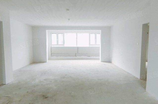 华玺园3室2厅151㎡95万二手房图片