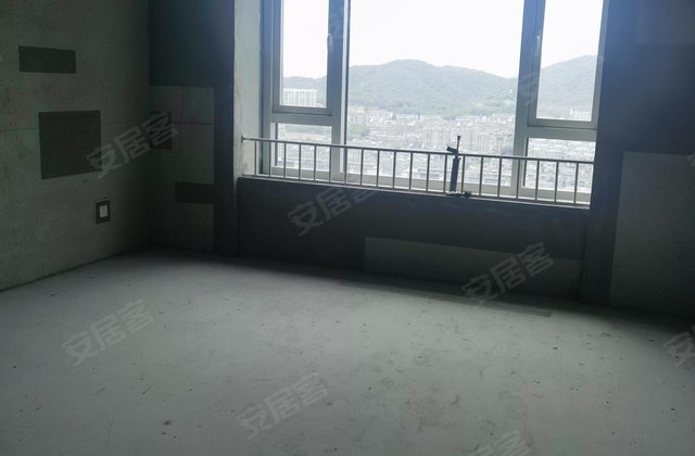 新星洲际公馆3室2厅133.78㎡133万二手房图片