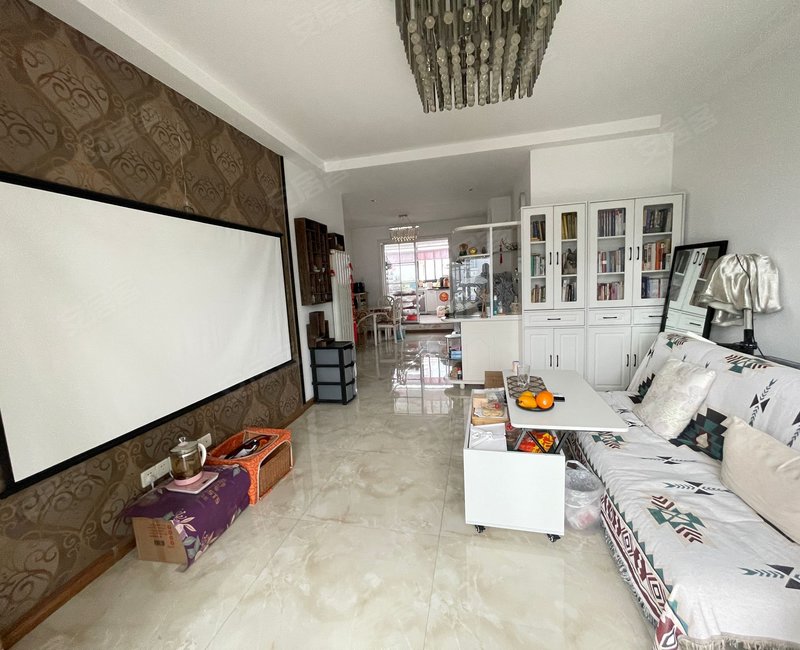 长征小學使用面积125平满五省税南北通透带车库随时看 左岸王府二手房 102万 3室2厅 1卫 87平米 淮安安居客