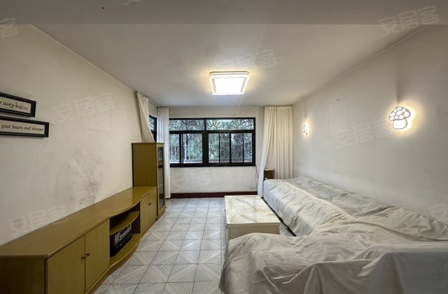 红河卷烟厂生产活区3室2厅96㎡52.6万二手房图片