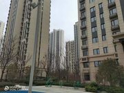 商品住宅 交通便捷 医疗配套成熟 有电梯 满二 中间好