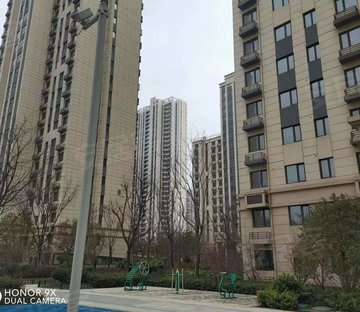 汇泉景悦城2号院 临地铁 交通便捷 正规商品房 小三房