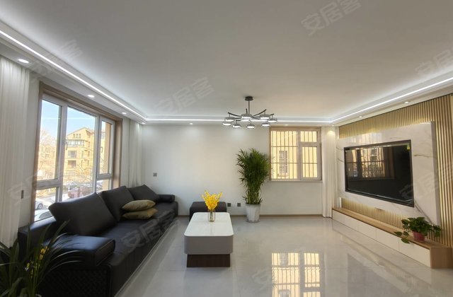 青建凤凰城3室2厅118㎡79.8万二手房图片