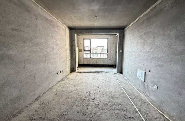 华街左岸B区3室1厅105㎡51万二手房图片