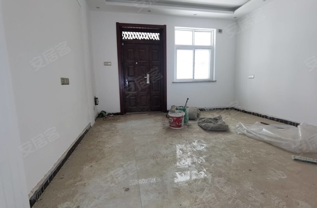阳光花墅6室2厅167㎡108万二手房图片