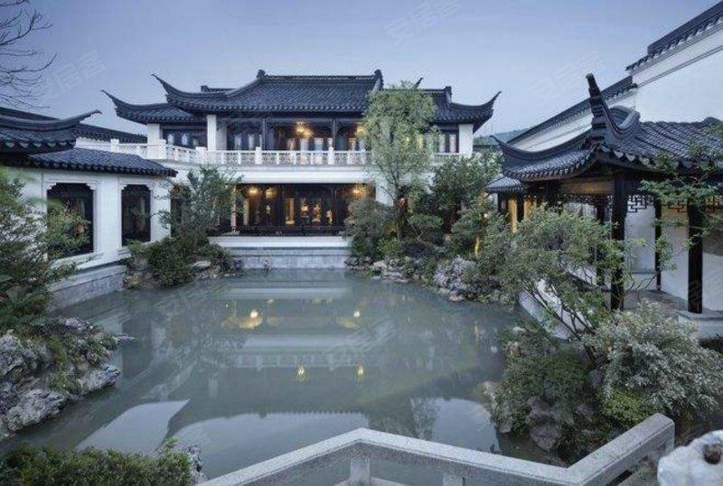 绿城云栖玫瑰园