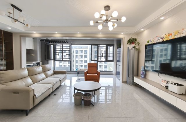 斌锋江山樾3室2厅118㎡89.6万二手房图片