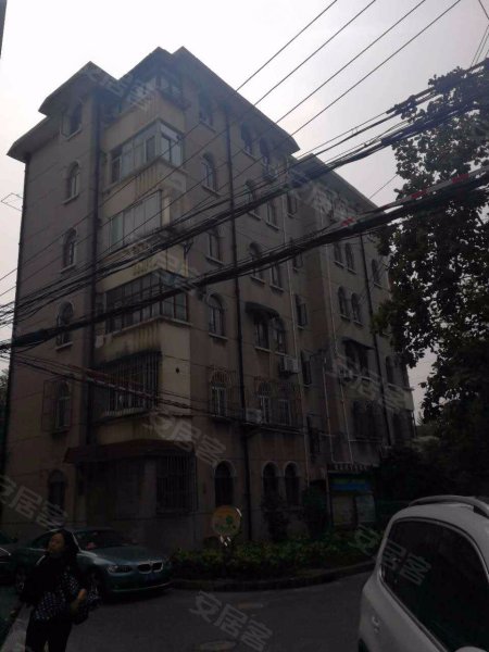 张马路15弄小区 