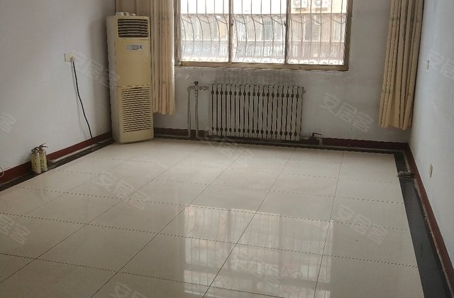 濮水苑(南区)4室2厅146㎡86万二手房图片