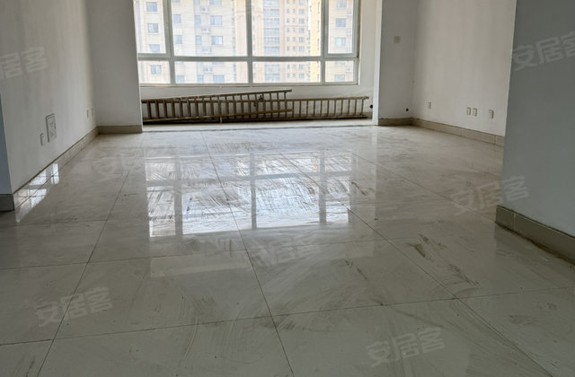 南湖御景3室2厅150㎡88万二手房图片