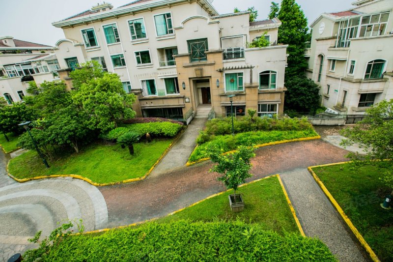 世茂湖滨花园(别墅)