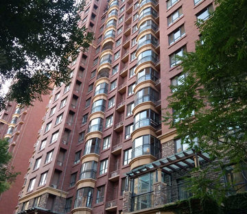 华远海蓝城(一期) 临地铁 满二 交通便利 南北通透 房龄新