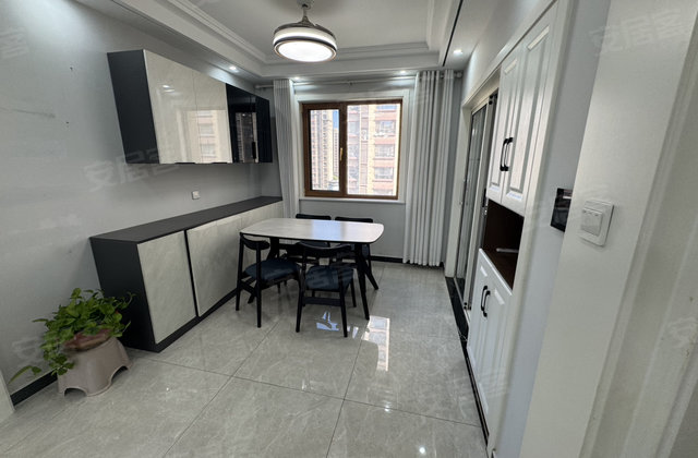 万和城3室2厅123㎡83万二手房图片