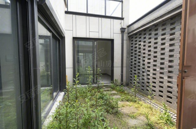 华润江南府(别墅)3室2厅86.7㎡330万二手房图片