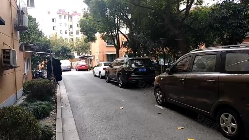 芳草路352弄小区 