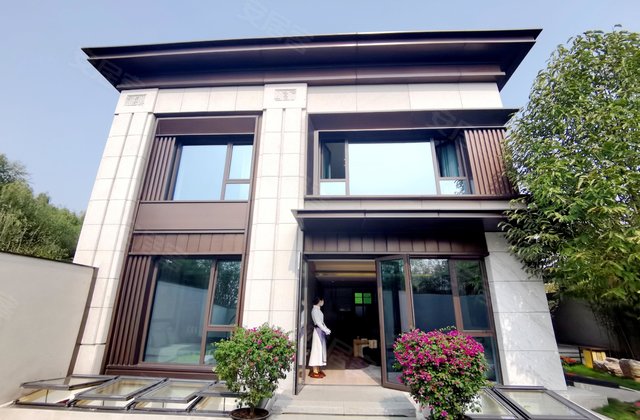 珠江天樾书院3室2厅273.6㎡1088万二手房图片