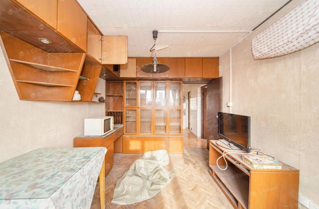 田林十四村3室1厅73.61㎡372万二手房图片