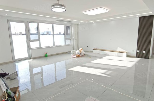 京唐时光3室2厅138.3㎡105万二手房图片