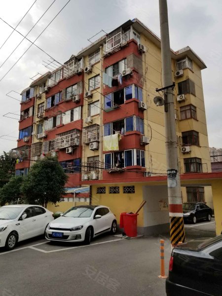 育兰支路20弄小区