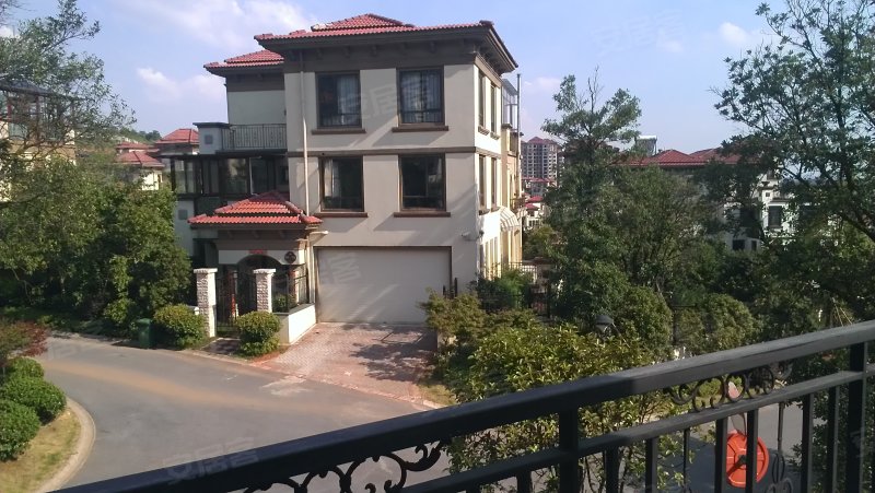 香格里麓山别墅