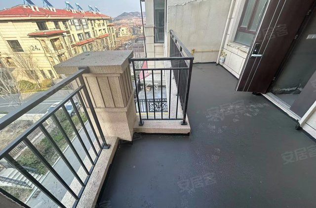 中南玖熙墅4室2厅160.74㎡83万二手房图片