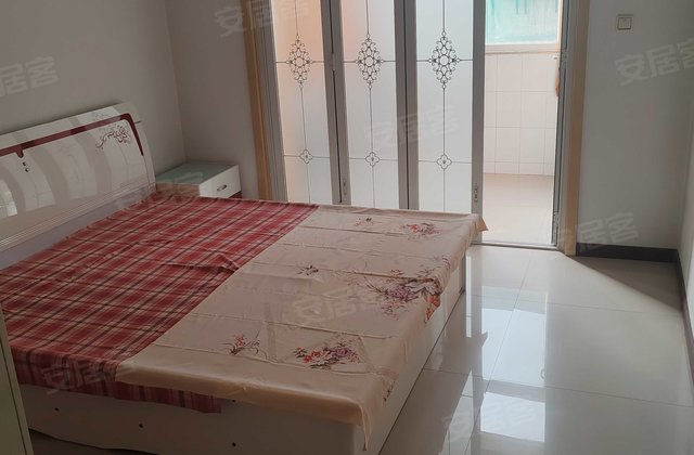 精装修送地下室送车库房东直卖