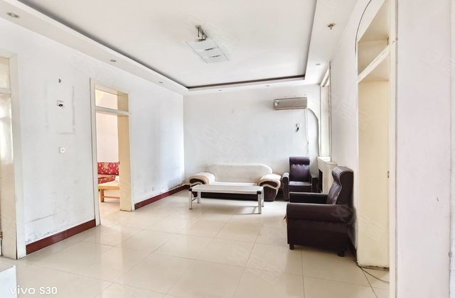 黄河小区3室2厅123㎡32.6万二手房图片