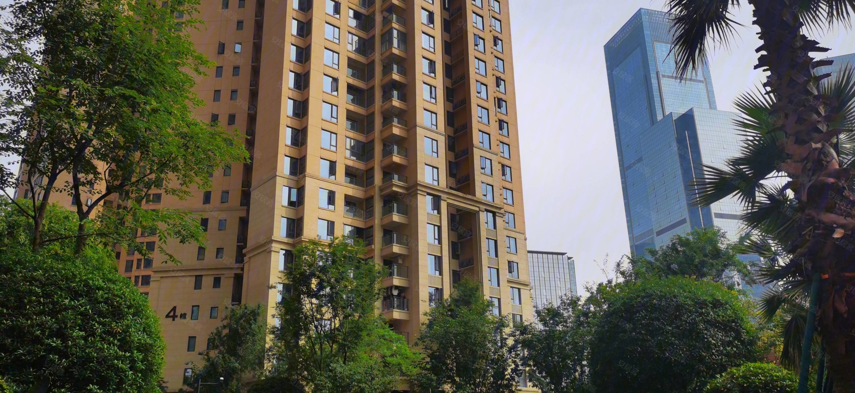 紫御江山熙岸3室2厅2卫134.9㎡南北340万