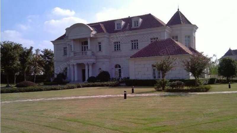 世茂佘山庄园(二期)