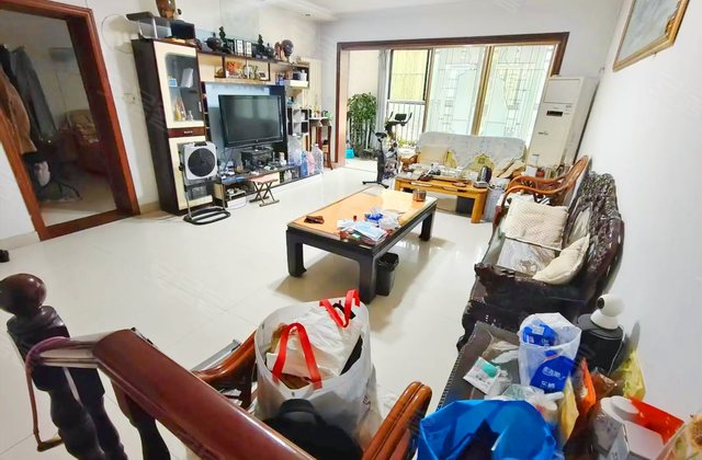 三发舜鑫苑4室2厅162㎡98万二手房图片