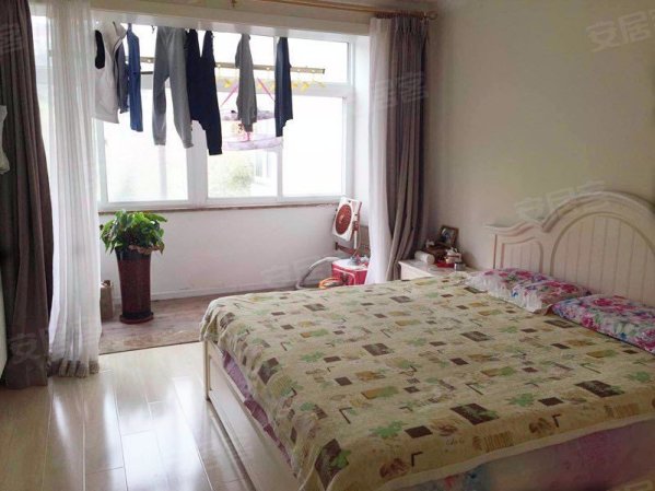 步行至新世纪  500 ,福林花园1室1厅1卫,满五