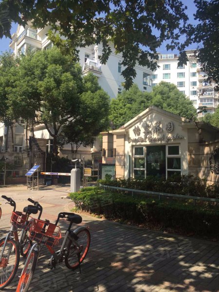 怡东花园(公寓住宅) 