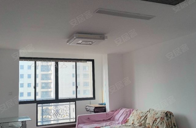 皇家花园3室2厅142㎡145.8万二手房图片