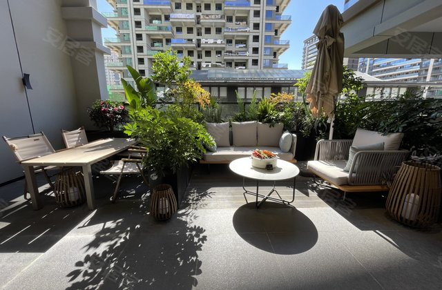 东城国际4室2厅220㎡83.8万二手房图片