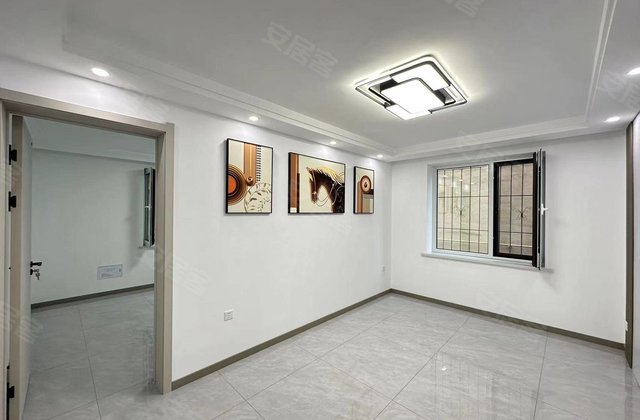 迎宾四路小区2室2厅79㎡32万二手房图片
