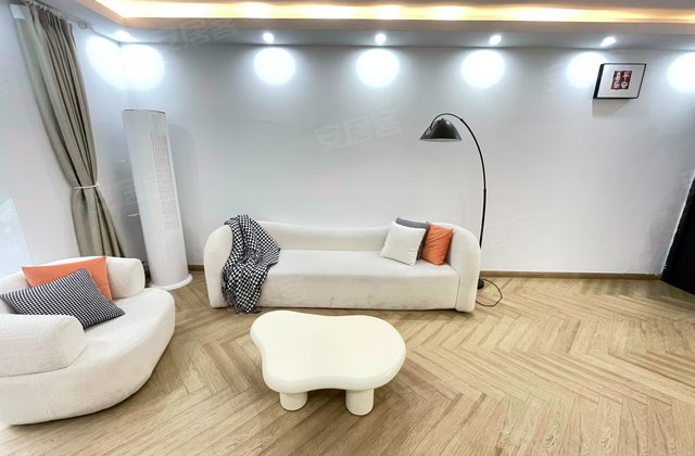 莘纪苑小区2室2厅83㎡432万二手房图片