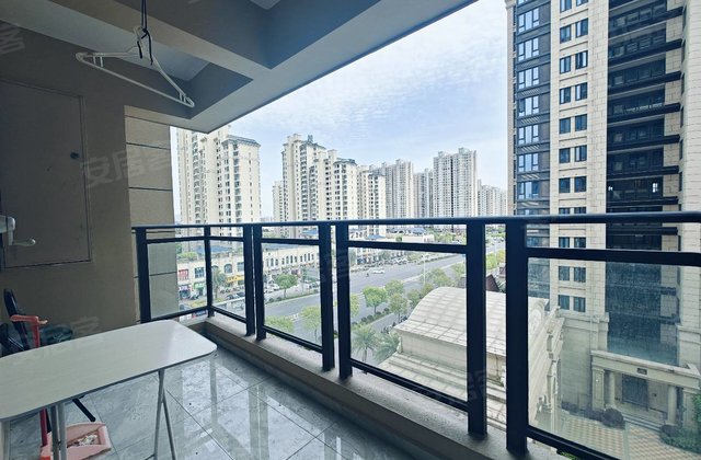世林外滩4室2厅128㎡168万二手房图片