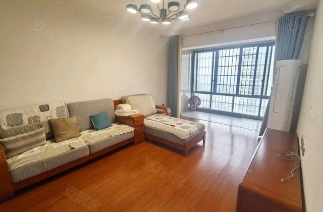 滨江园3室2厅104㎡42.8万二手房图片