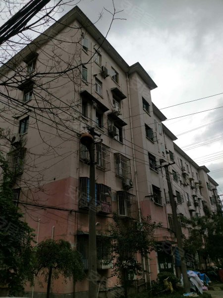 上中西路767弄小区 