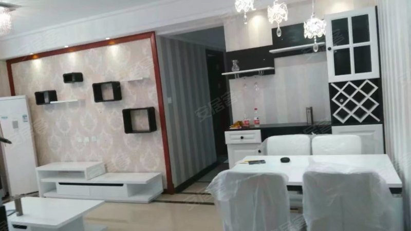 锦江国际花园3室2厅1卫