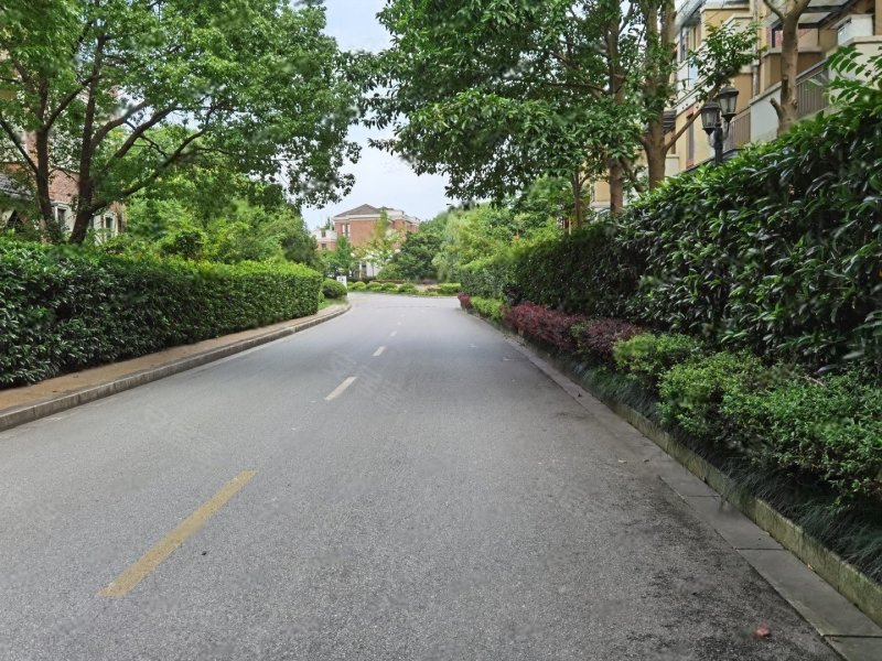 丝庐雅苑(二期别墅) 