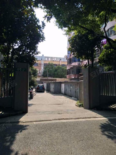 古桐路15弄小区 