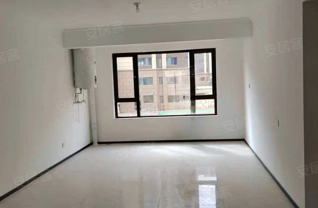 中卫碧桂园3室2厅119㎡76万二手房图片