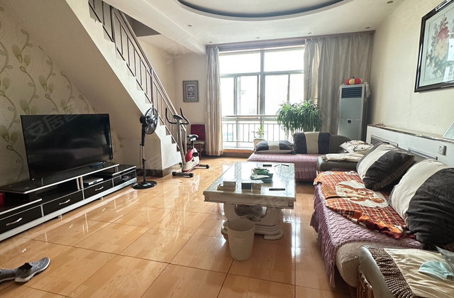 河间市胜利小区4室2厅170㎡70万二手房图片