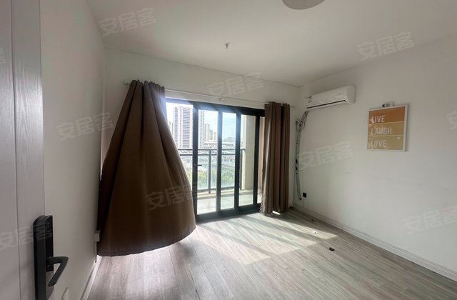 深城投十一街区(中区)4室2厅104.45㎡190万二手房图片