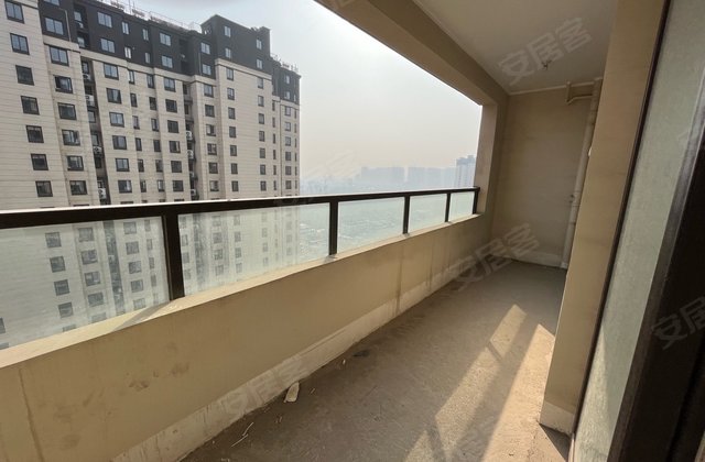 德信珑玺台3室2厅128.22㎡103.8万二手房图片