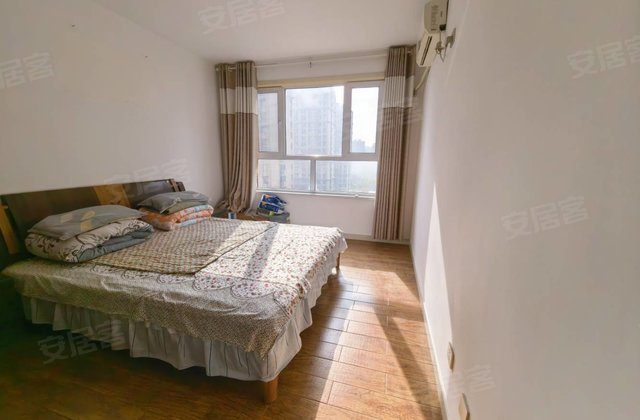 恒中清园3室2厅130㎡82万二手房图片