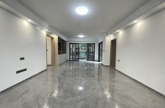 金山名城4室2厅164㎡105万二手房图片