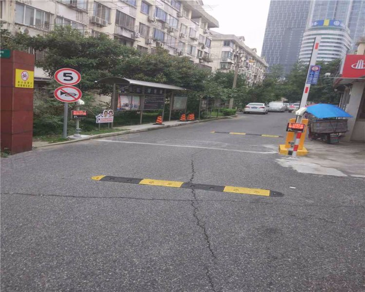 海高一村(东区) 